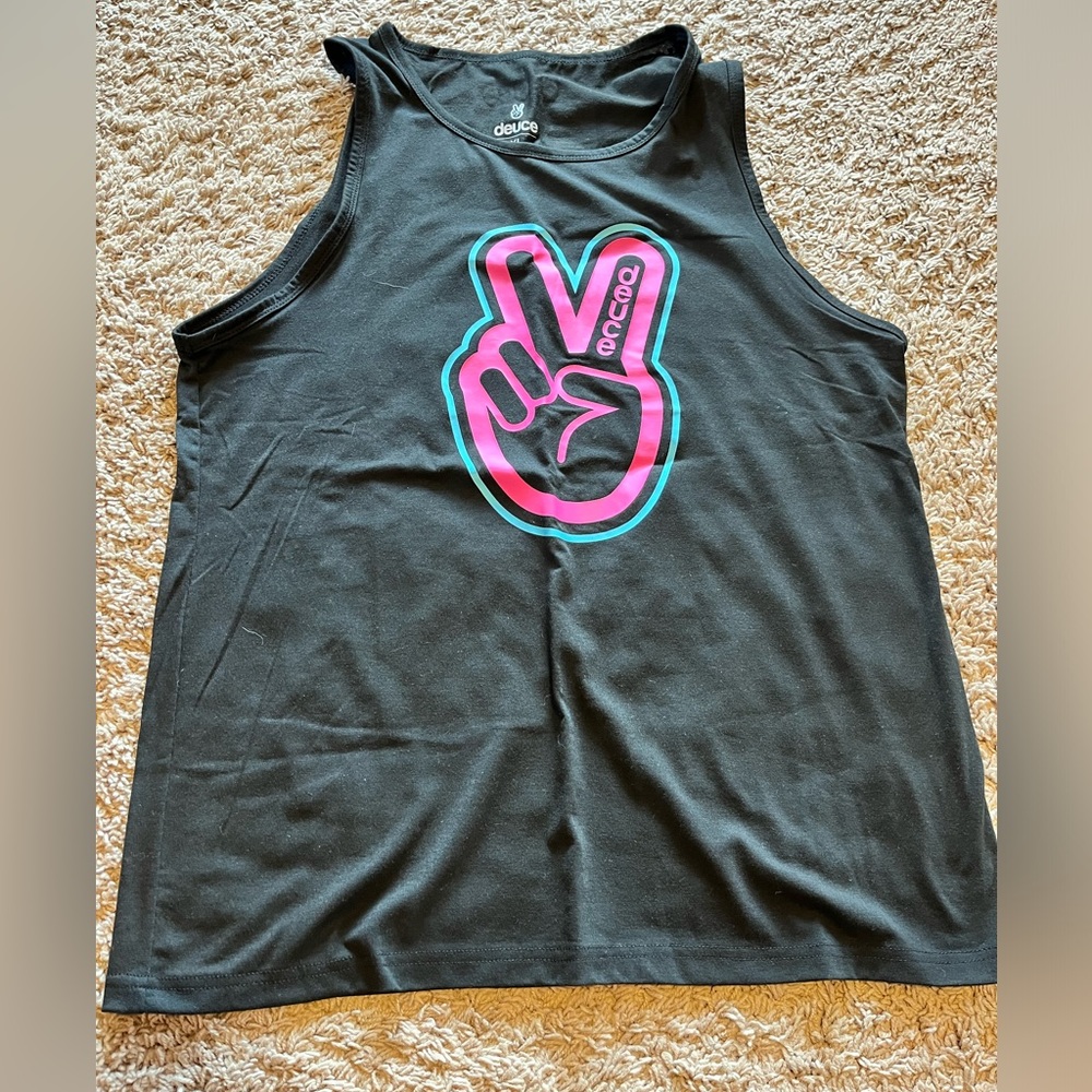 XL deuce brand tank